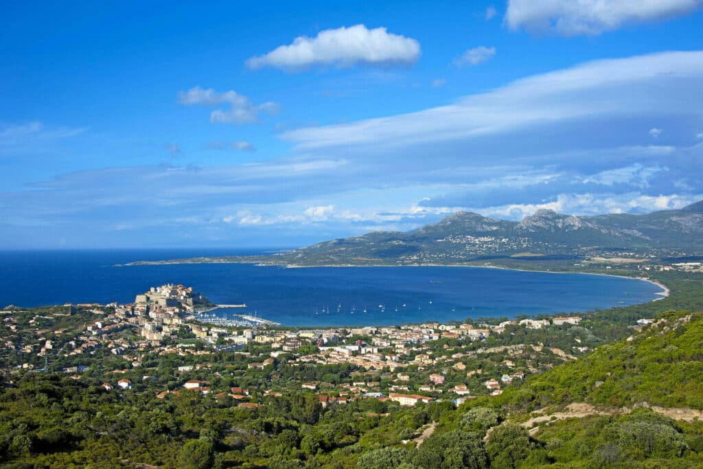 Actus nationales En Corse la saison touristique menacee par les 1024x683 1